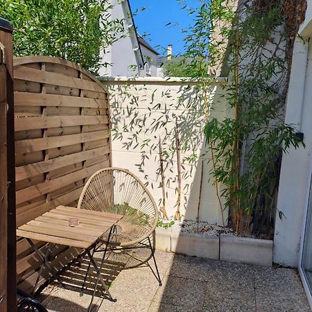 Joli Studio Au Calme Dans Un Jardin Privatif Ouistreham Zewnętrze zdjęcie