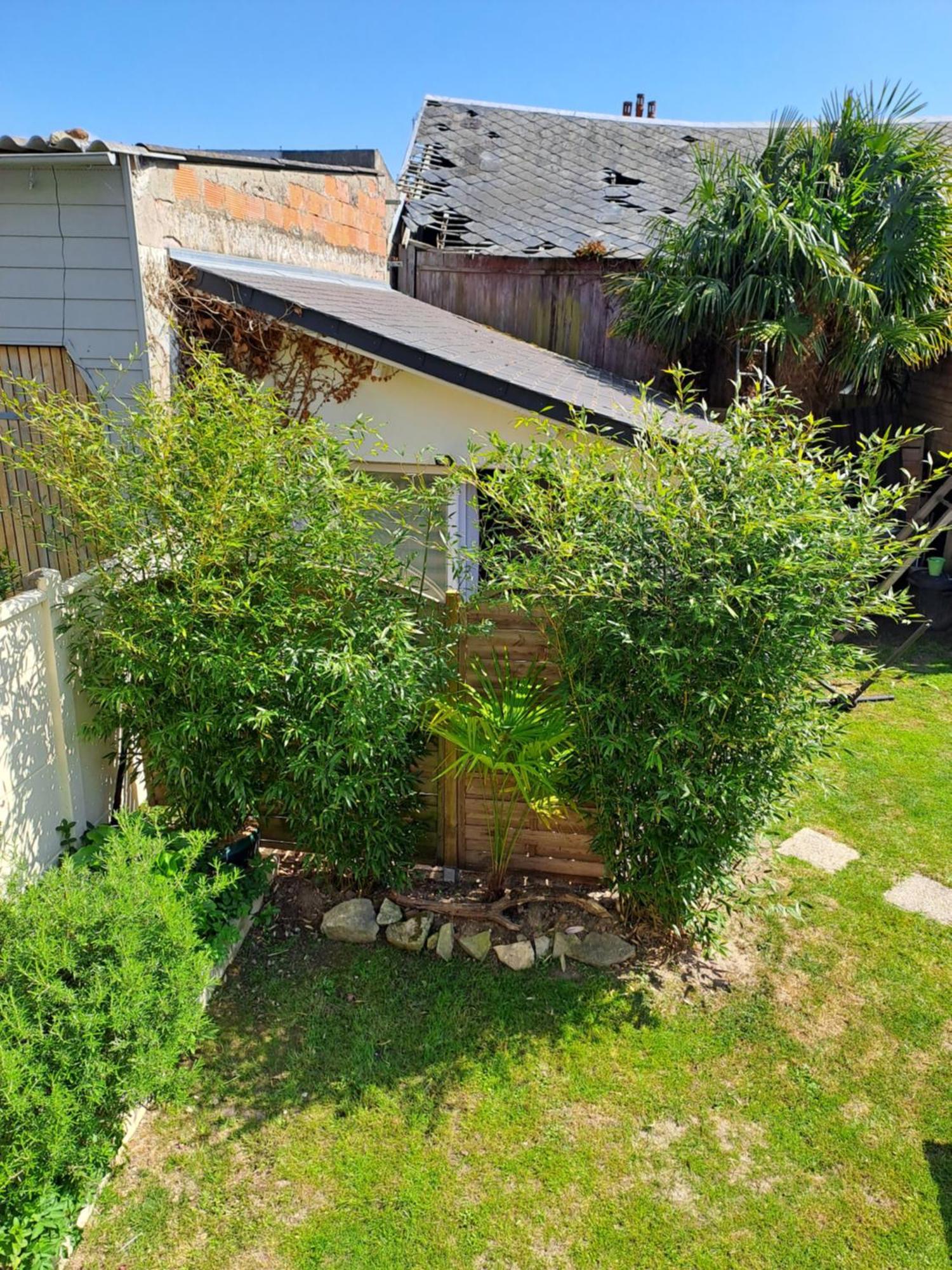 Joli Studio Au Calme Dans Un Jardin Privatif Ouistreham Zewnętrze zdjęcie